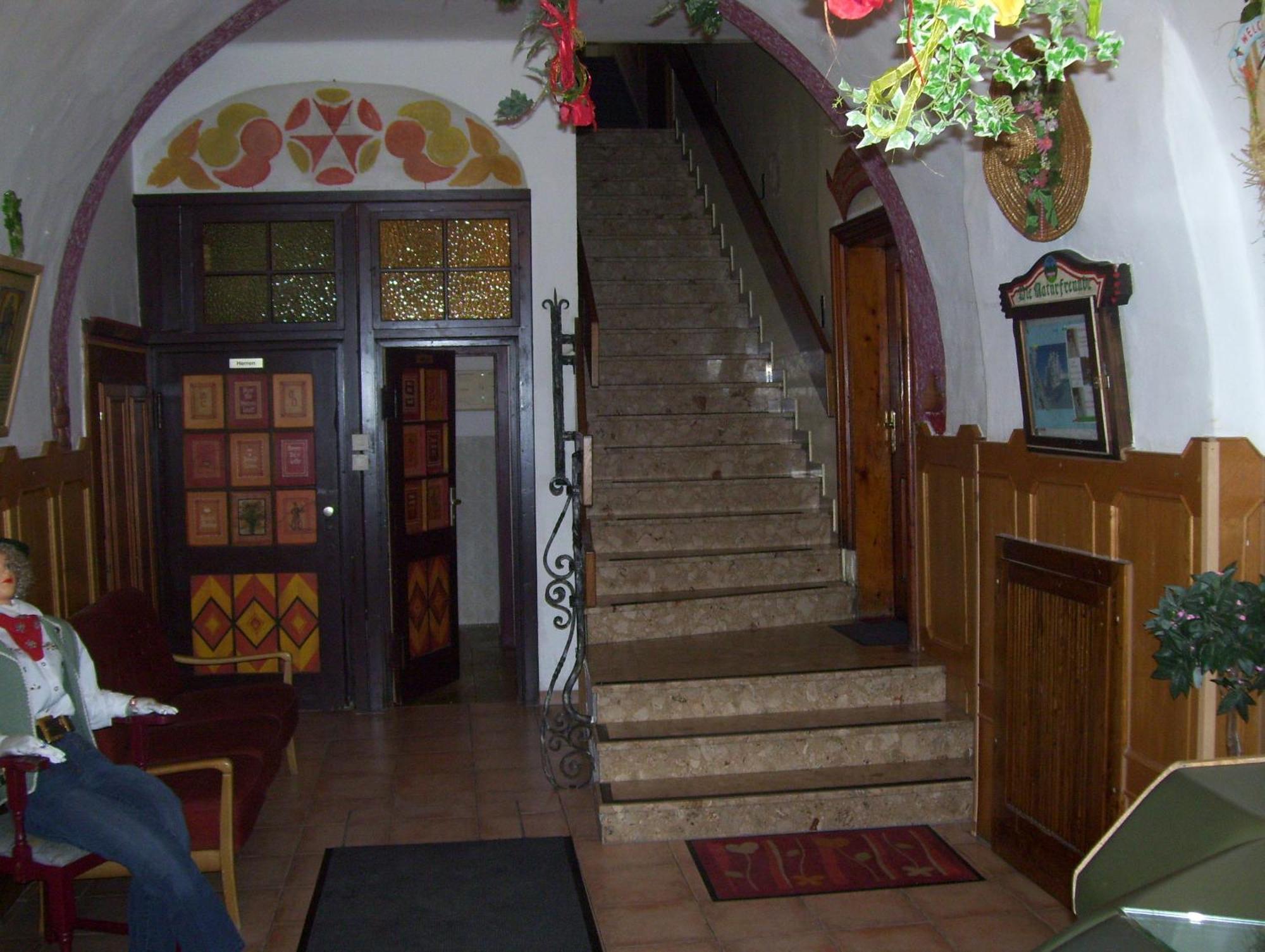 Gasthof Zur Post Таксенбах Экстерьер фото