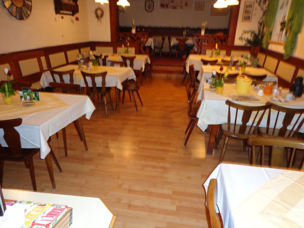 Gasthof Zur Post Таксенбах Экстерьер фото